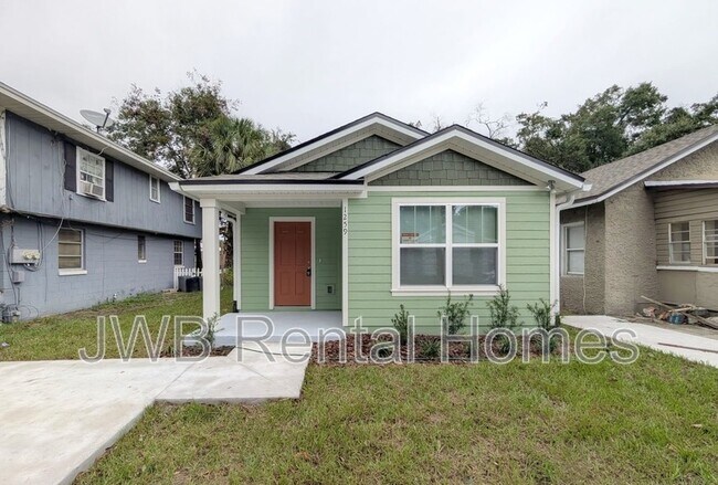 Building Photo - 1259 Bridier St