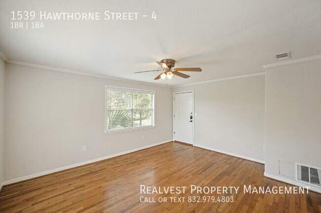 Building Photo - 1539 Hawthorne St