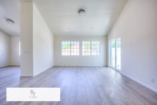 Building Photo - Welcome to this beautifully renovated home...