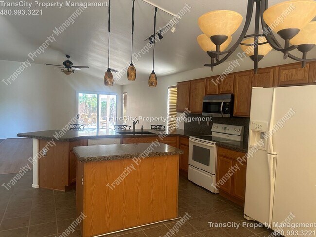 Building Photo - Gold Canyon home for rent in a Gated Commu...