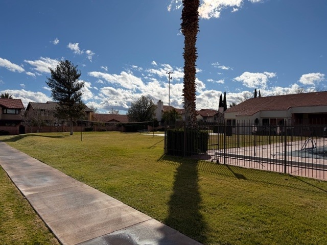 Building Photo - 545 S Valley View Dr