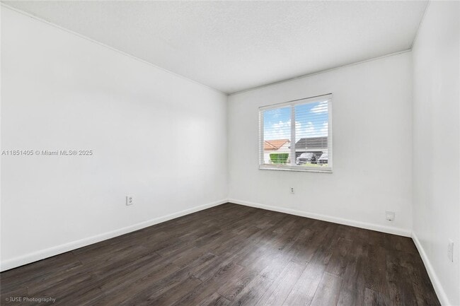 Building Photo - 17188 SW 144th Pl