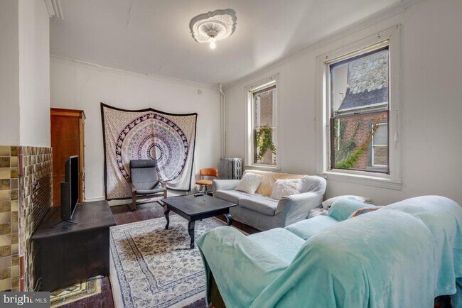 Building Photo - 3953 Baltimore Ave