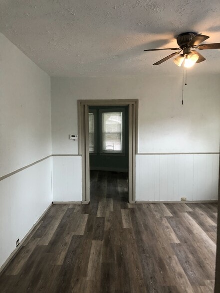 Building Photo - 2171 W 101st St