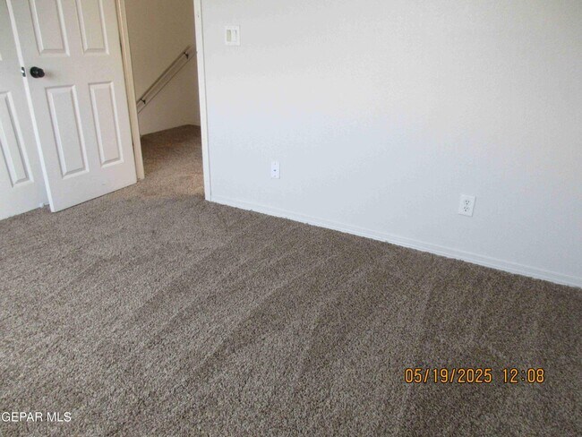 Building Photo - 14212 Trigger Rock Ln