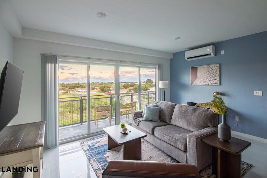 Building Photo - 25850 SW 140th Ct