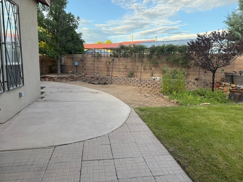 Building Photo - 4852 Petra Pointe Cir NW