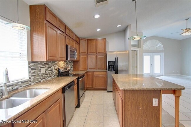 Building Photo - 8006 Bracken Ln