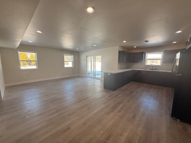 Building Photo - 2710/2712 16th St S