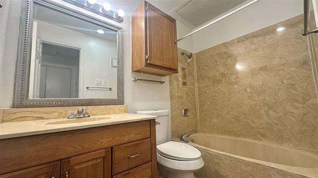 Building Photo - 4430 Point Blvd