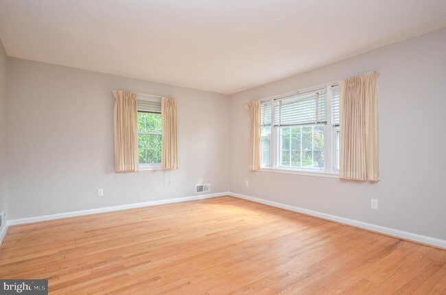 Building Photo - 3814 Archer Pl