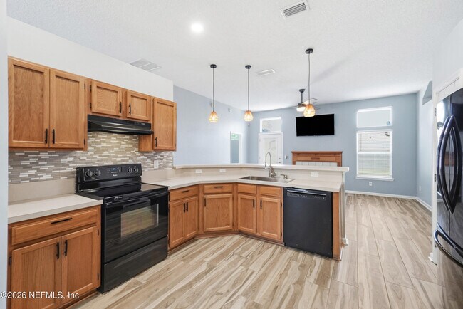 Building Photo - 13245 Milhouse Way