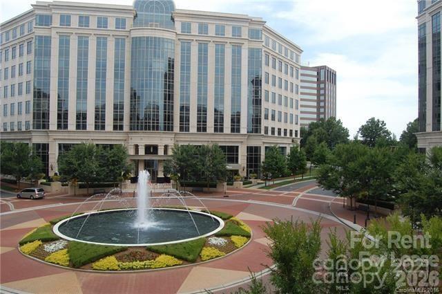 Building Photo - 4620 Piedmont Row Dr