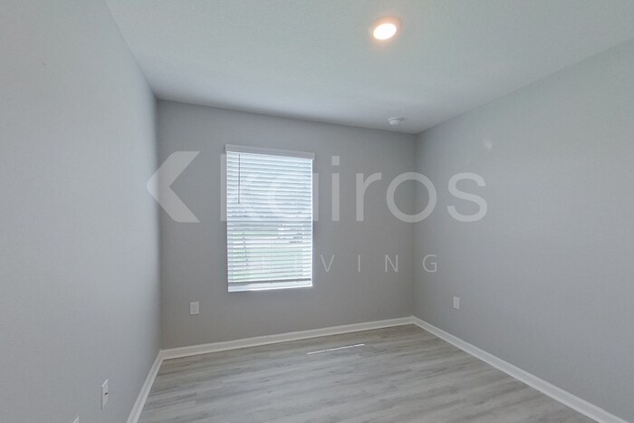 Building Photo - 4660 Malay Cir