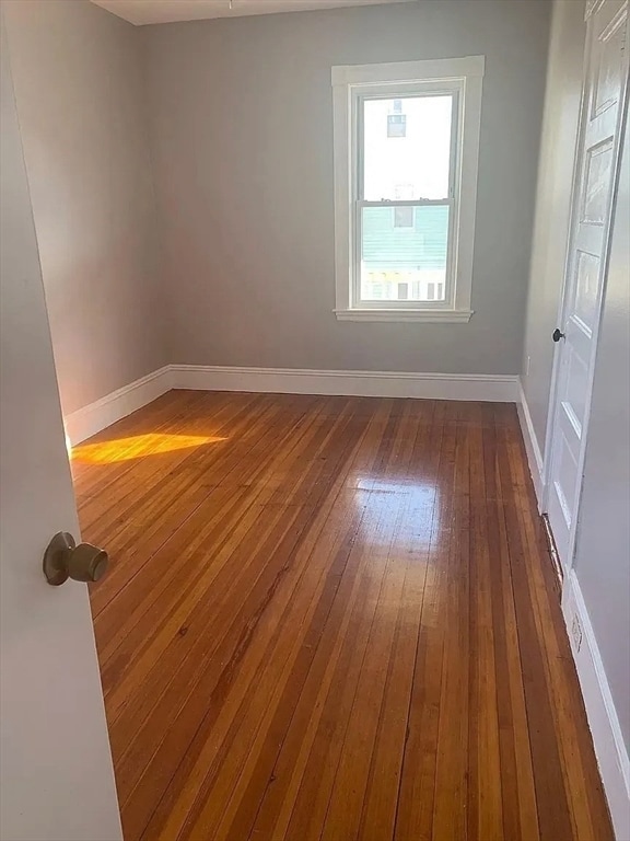 Building Photo - 8 Mallard Ave