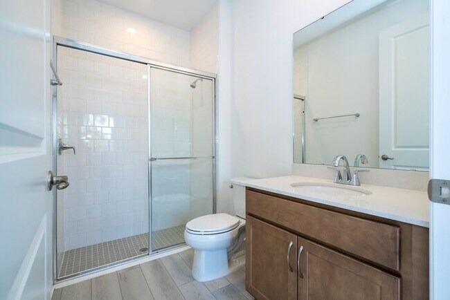 Building Photo - Modern 3-Bedroom 3.5-Bath Townhome with EV Charger, Smart Home Features, 2-Car Garage & Resort-St...