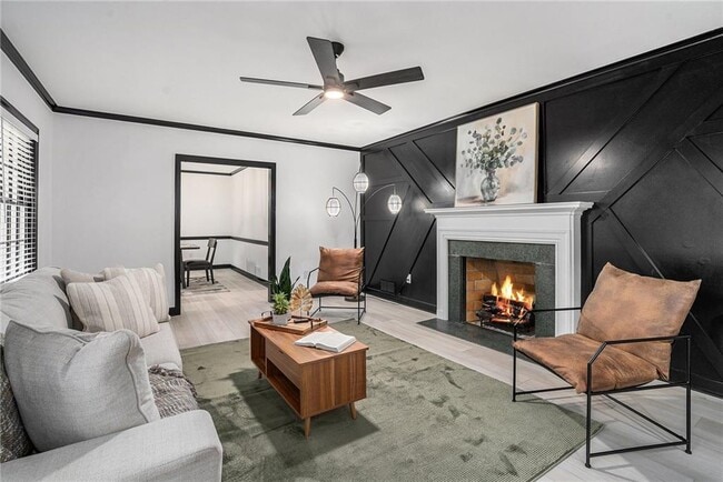 Building Photo - 788 Sherwood Rd N W