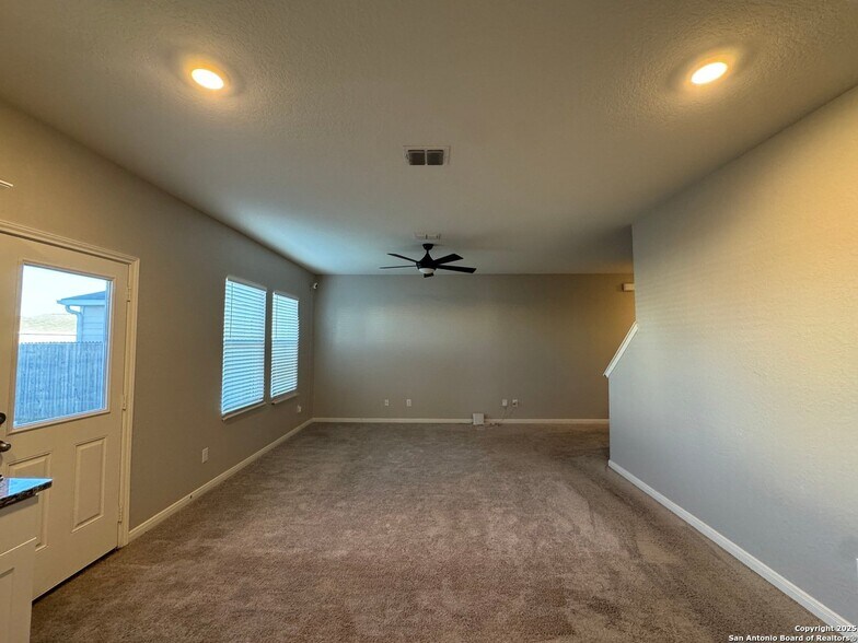 Building Photo - 14685 Maple Ter