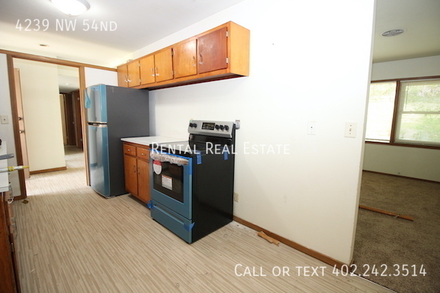 Building Photo - 4239 NW 54nd-