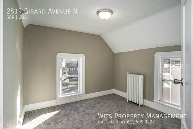 Building Photo - 2819 N Girard Ave