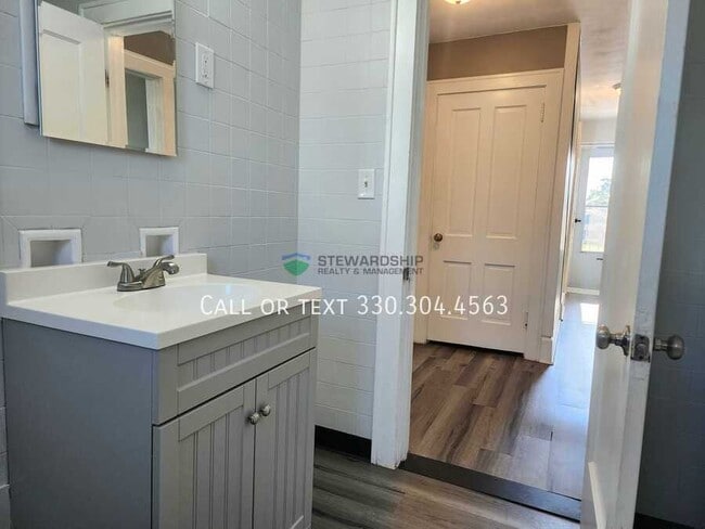 Building Photo - 12990 Lincoln Way W
