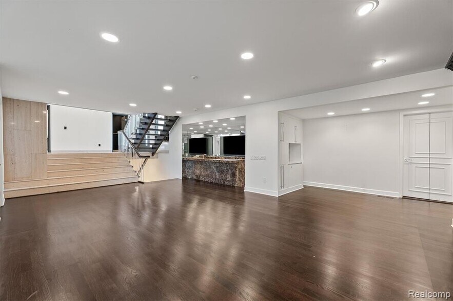 Building Photo - 1762 Saint Johns Ct