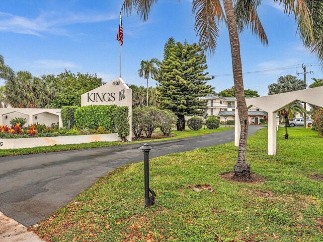 Building Photo - 4025 N Federal Hwy