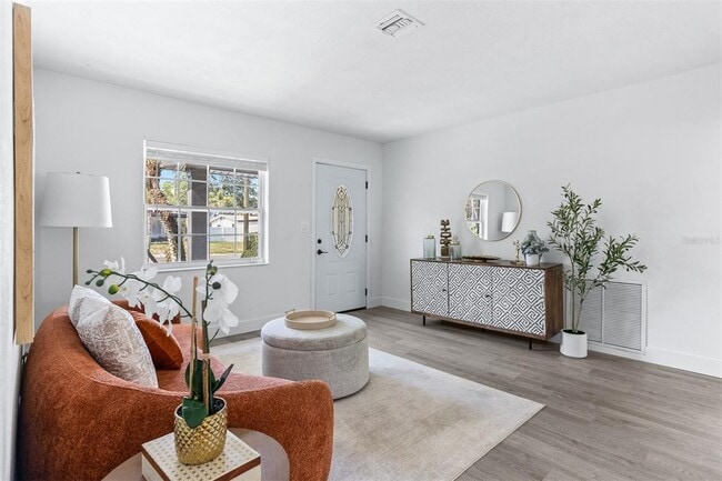 Building Photo - 8335 42nd Ave N