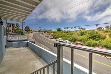 Building Photo - 210 Avenida Calafia