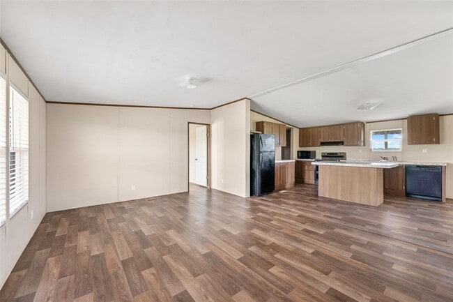 Building Photo - 360 Shady Oaks Dr