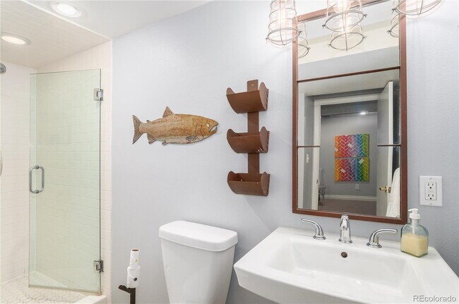 Building Photo - Wonderful 4-bedroom home in Greenwood South