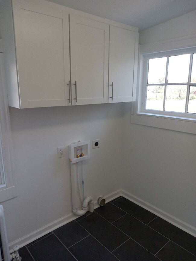 Building Photo - Renovated/Restored Upper Gwynedd Single Home for Rent!