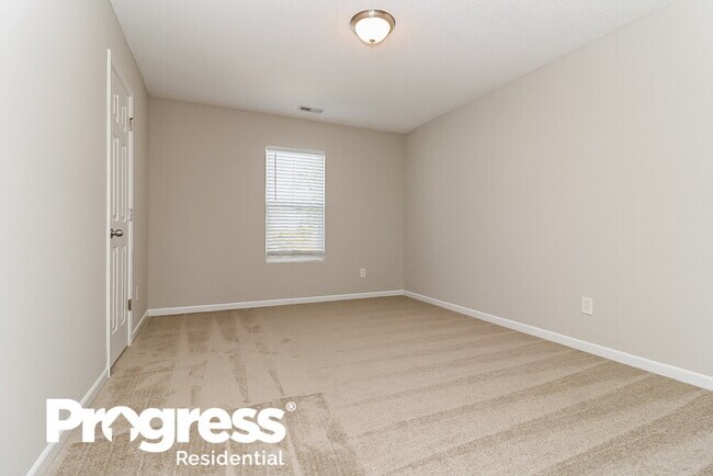 Building Photo - 168 Woodcreek Ln