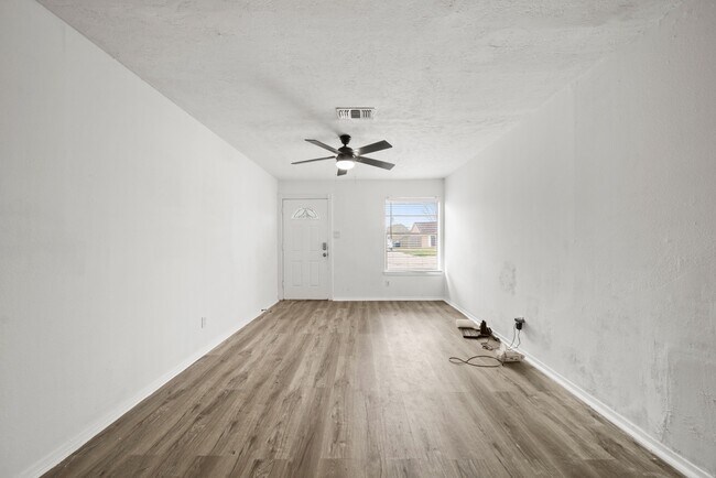 Building Photo - 5610 Arthington Ave