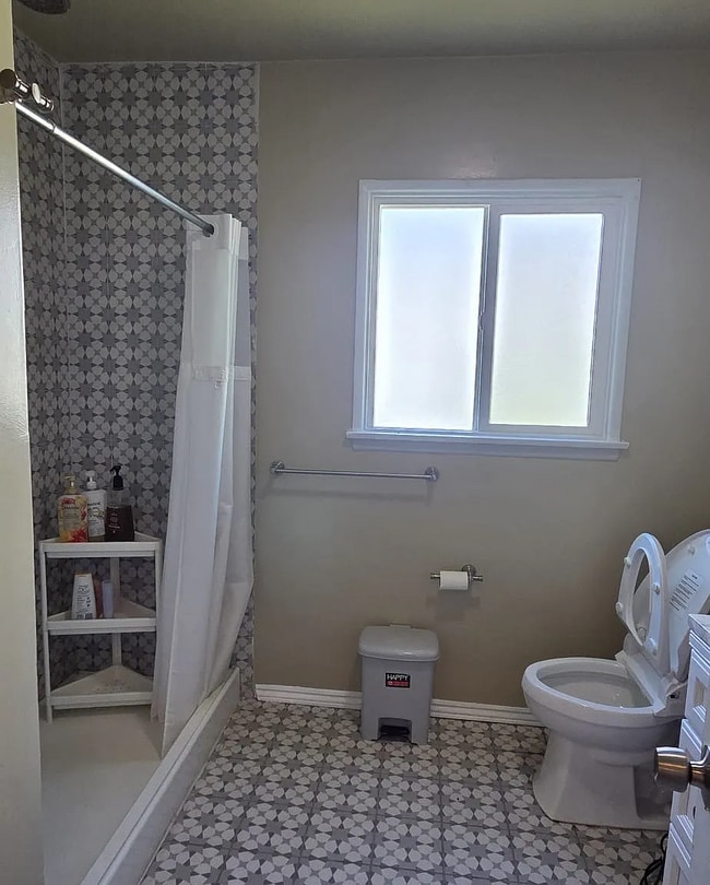 Building Photo - Stunning 3BR/1BA Home in Prime West Covina Neighborhood