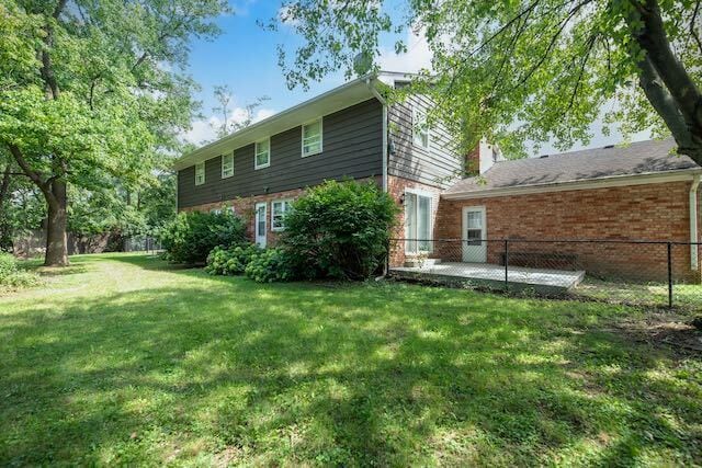 Building Photo - Large Duplex in Far North Peoria