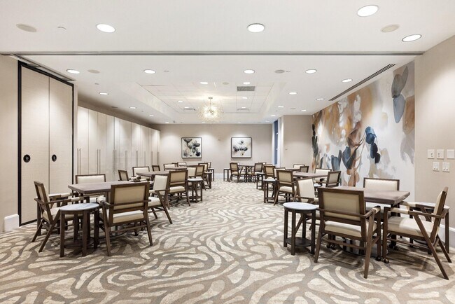 Building Photo - 5070 Lake Catalina Dr