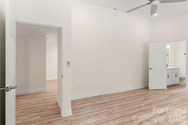 Building Photo - 116 Maple Grove Church Rd