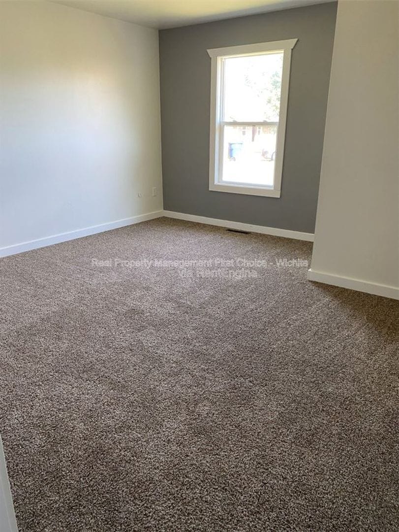 Building Photo - 1522 S Todd Pl