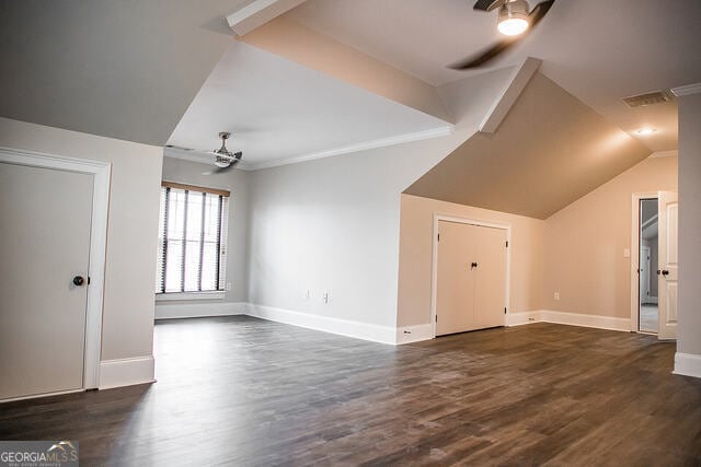 Building Photo - 1211 Hawthorne Cir