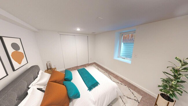 Building Photo - Recently updated Jefferson Park home with ...