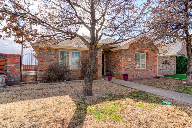 Building Photo - Gorgeous Home in Cooper District!!
