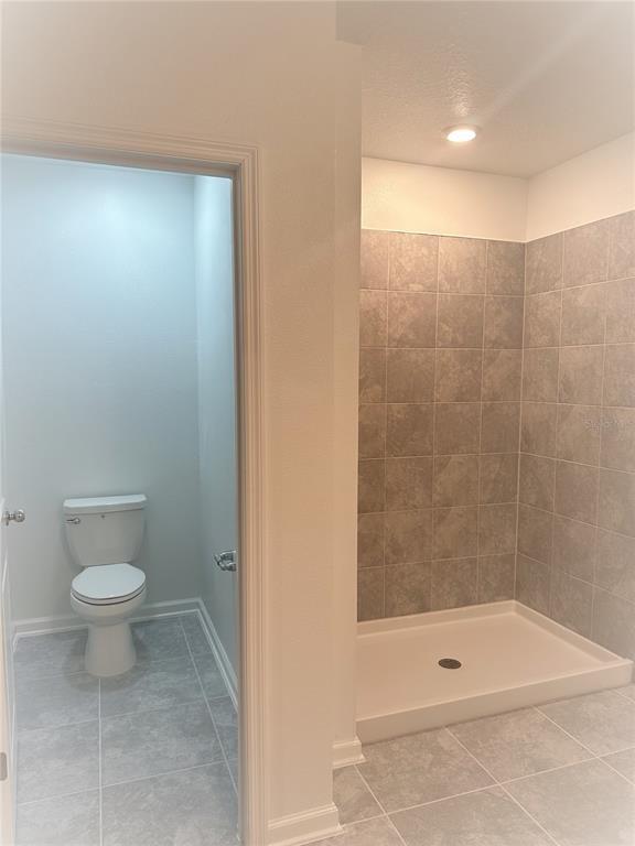 Building Photo - 355 Loch Ct