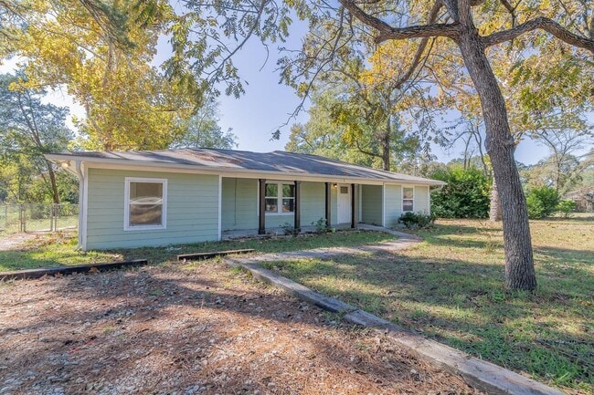 Building Photo - 13563 FM Rd 2432