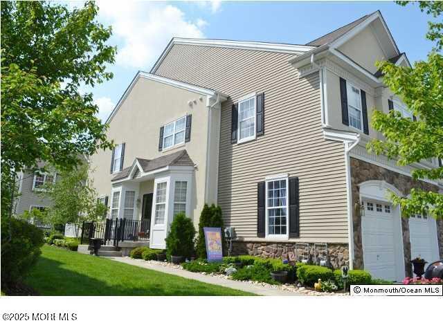 Building Photo - 10 Brookfield Dr