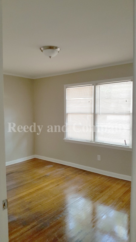 Building Photo - 4895 Quince Rd