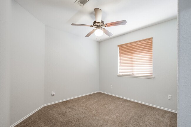 Building Photo - 4523 Bridgevillage Dr