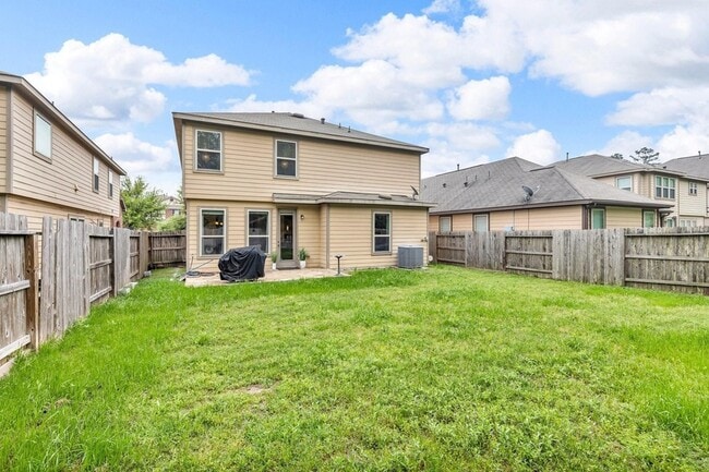 Building Photo - 4330 Lake Cypress Cir