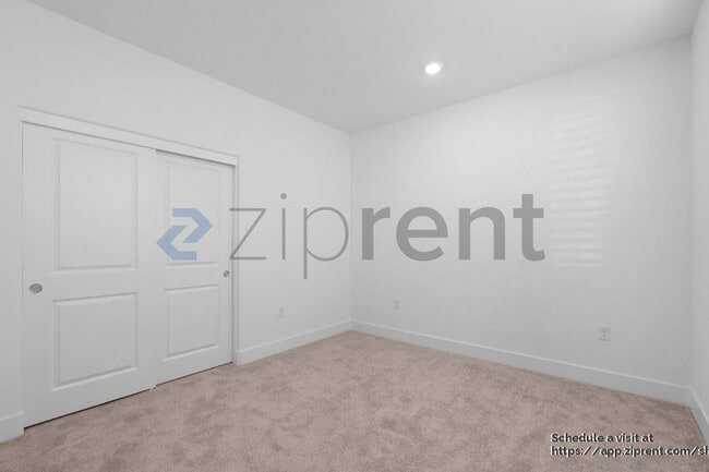 Building Photo - 8088 Monterey Pebble Wy