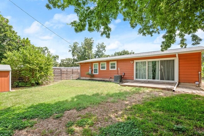 Building Photo - 1400 Briarcliff Blvd